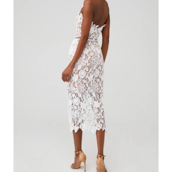 Elliatt Optics Floral Lace Peplum midi Dress — white & nude - bridal dress - Picture 10 of 11